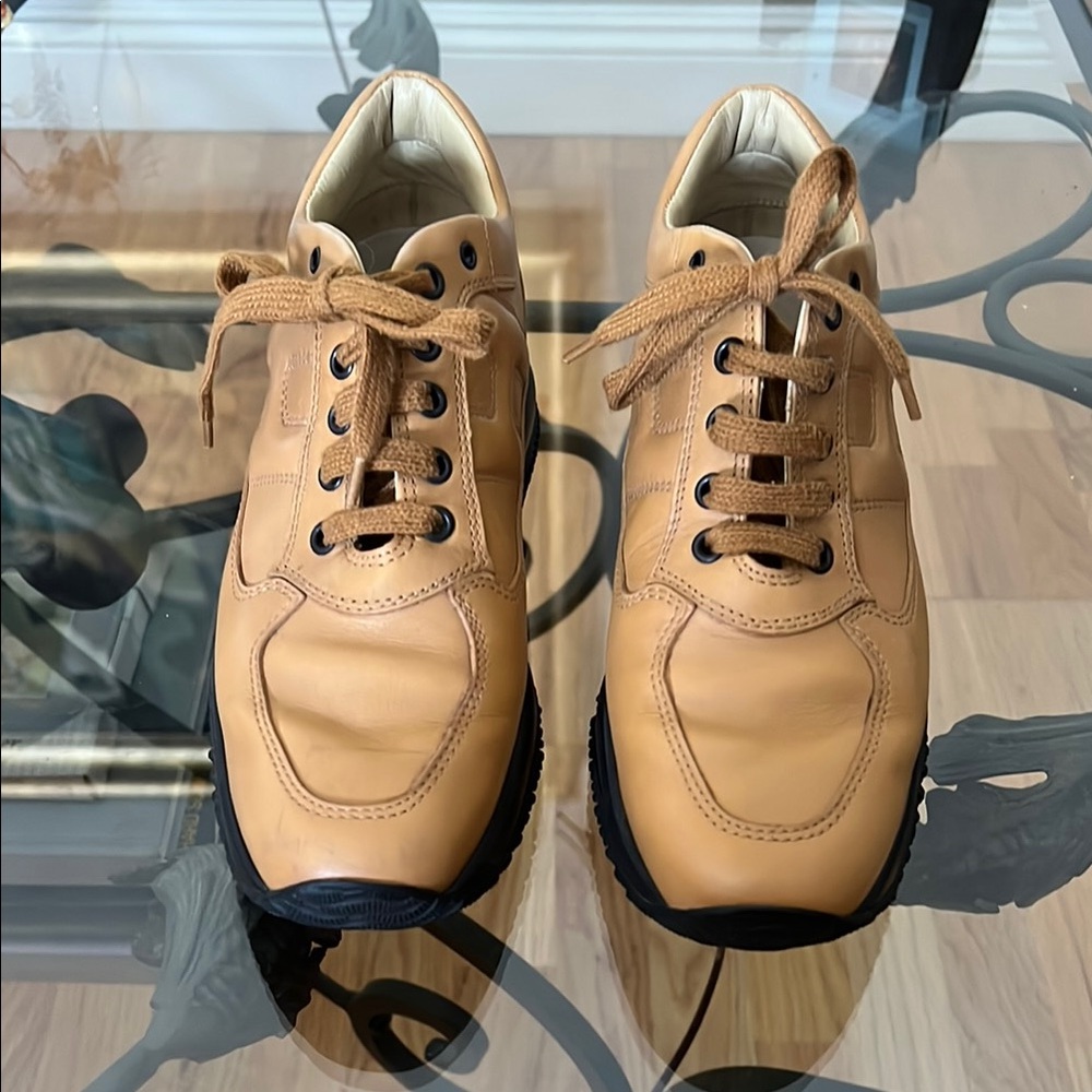 Hogan Tan and Black Ankle Boots with Leather Finish